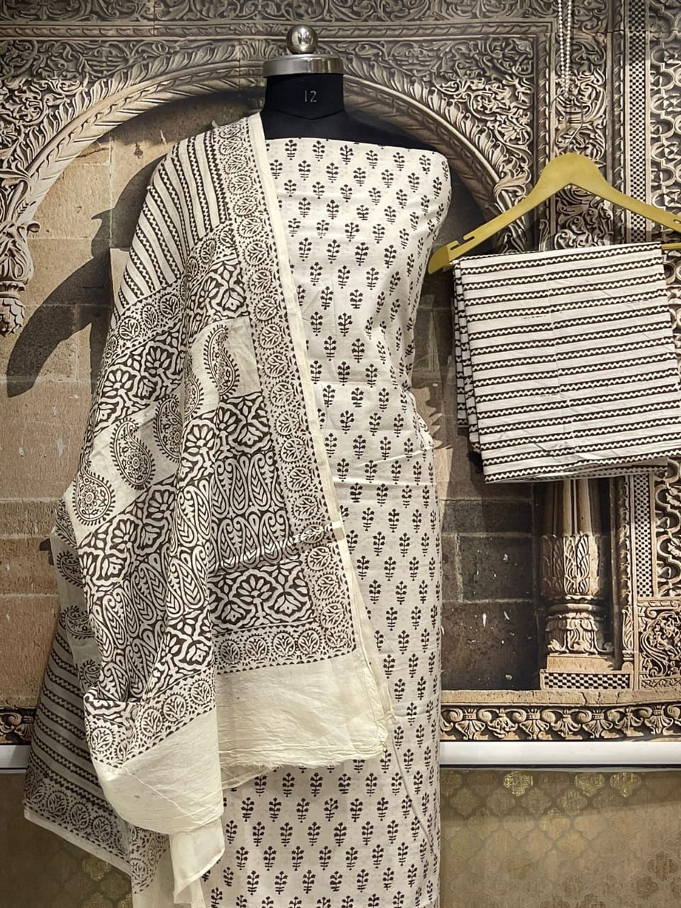 Cream Off White Pure Cotton Maheshwari Bagh Printed Suit with Dupatta MH53