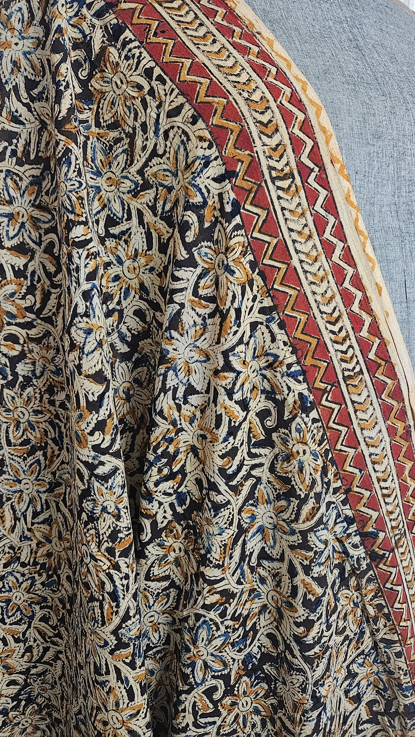 Grey Kalamkari Salwar Kameez Dress Material