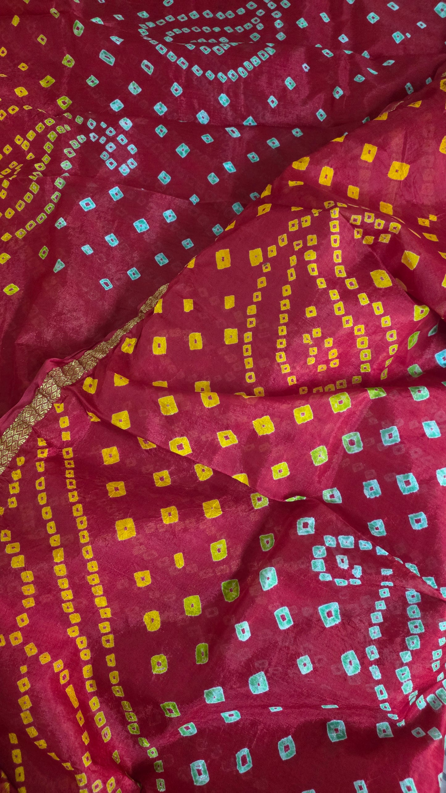 Red Bandhani Bandhej Printed Art Silk Saree KCBAN03