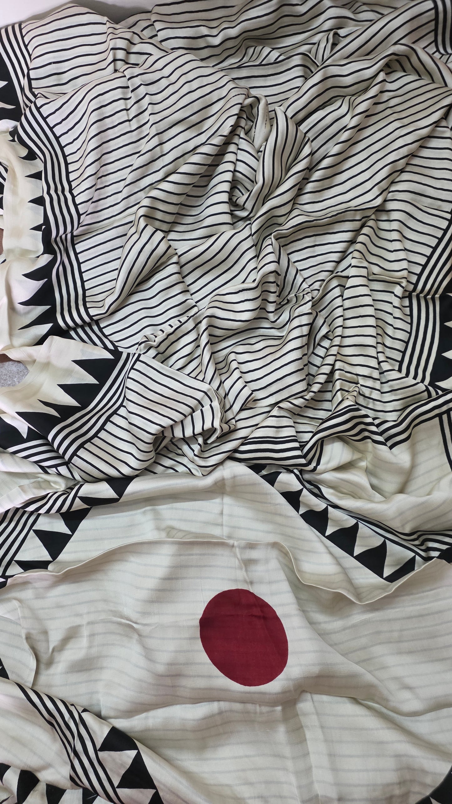 Offwhite Black Striped screen printed Modal Silk Saree 2