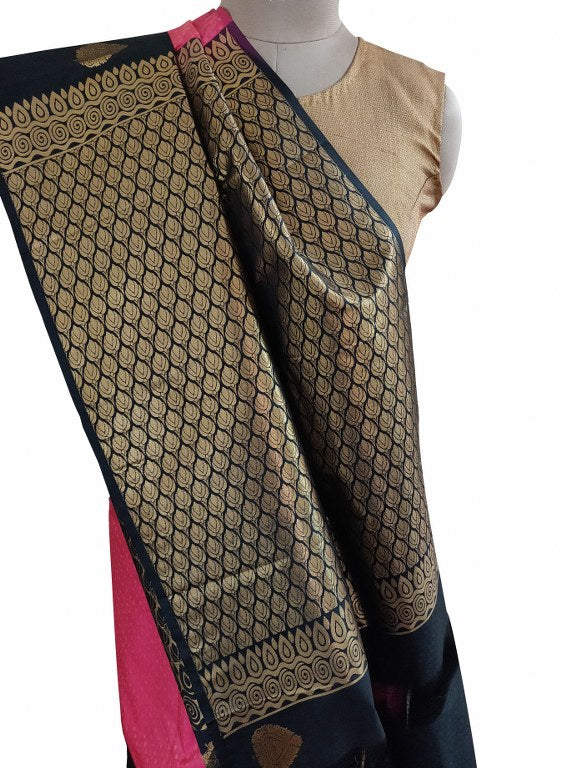 Pink Black Kanchi Silk Blend Heavy Traditional Look Sarees with Rich Zari Borders K4