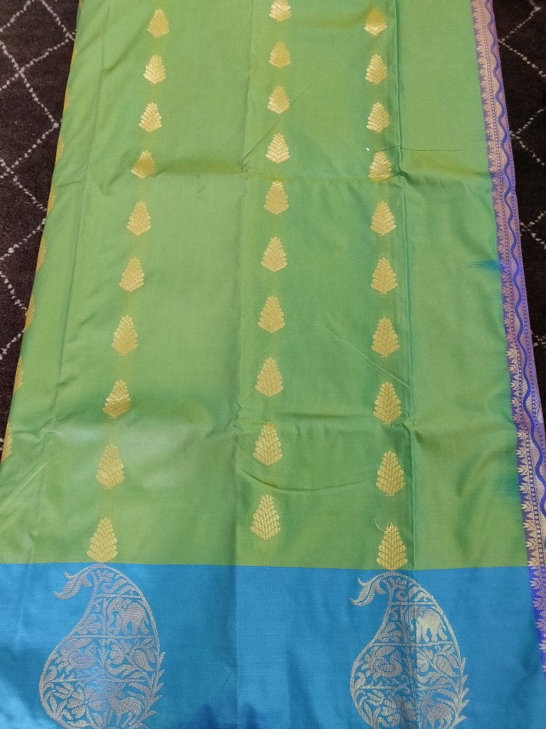 Turquoise green Kanchi Silk Blend Heavy Traditional Look Sarees with Rich Zari Borders K5
