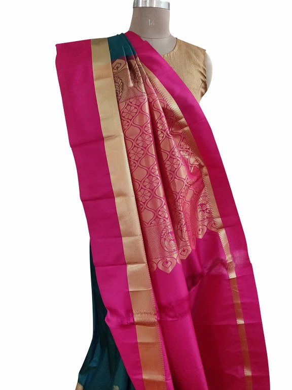 Bottle green Kanchi Silk Blend Heavy Traditional Look Sarees with Rich Zari Borders K8