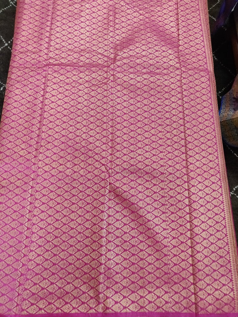 Light green Kanchi Silk Blend Heavy Traditional Look Sarees with Rich Zari Borders K9