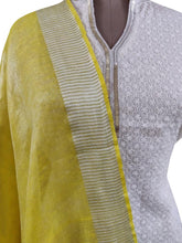 Charger l&#39;image dans la galerie, Handloom Tissue Linen Yellow Dupatta BLD04-Anvi Creations-