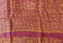Charger l&#39;image dans la galerie, Pink Hand Embroidered Tepchi work Chikankari Lakhnavi Kota Cotton Saree CK48 - Ethnic&#39;s By Anvi Creations