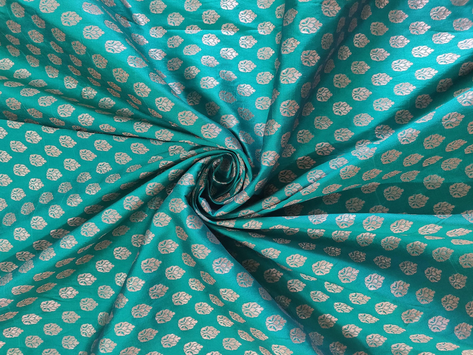 Green Semi Brocade Weaven Fabric Pre Cut 1 Meter FAB100-Anvi Creations-Fabric