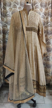 Charger l&#39;image dans la galerie, Designer Semi Stitched Beige Fusion Style Dress Material NAK11036-Anvi Creations-Salwar Kameez