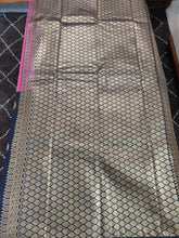 Load image into Gallery viewer, Pink Black Kanchi Blend Kanjivaram Silk Saree Kanchi04-Anvi Creations-Kanchi Blend Saree,Kanjivaram Saree