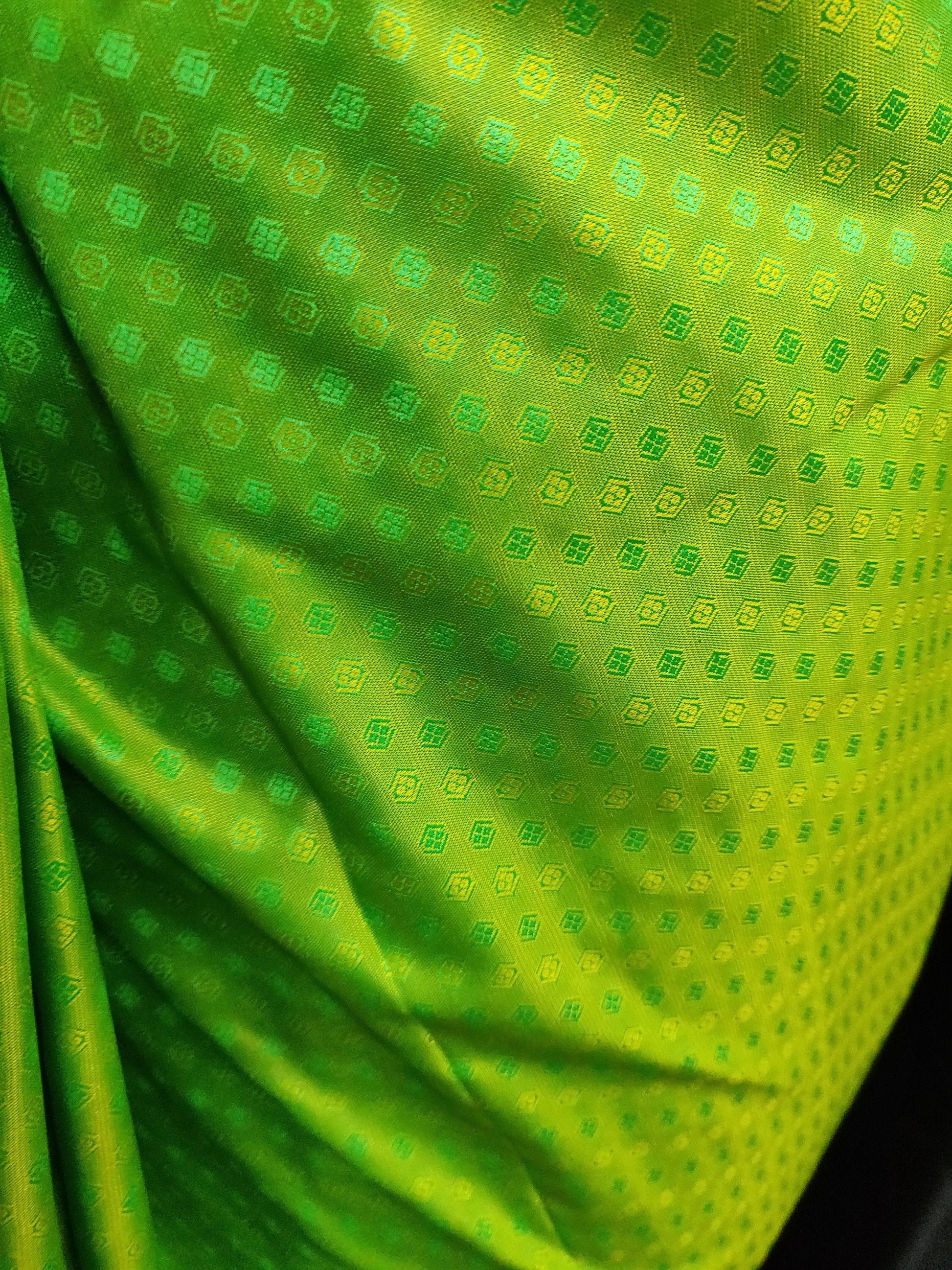 Green Black Kanchi Blend Kanjivaram Silk Saree Kanchi12-Anvi Creations-Kanchi Blend Saree,Kanjivaram Saree