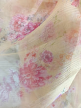Load image into Gallery viewer, Designer Faux Organza Peach Floral Saree ND09-Anvi Creations-Organza Saree