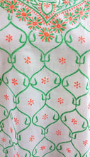 Load image into Gallery viewer, Green Cotton Jaal Embroidery Chikankari Semi-Stitched Kurta SC607-Anvi Creations-Kurta,Kurti,Top,Tunic